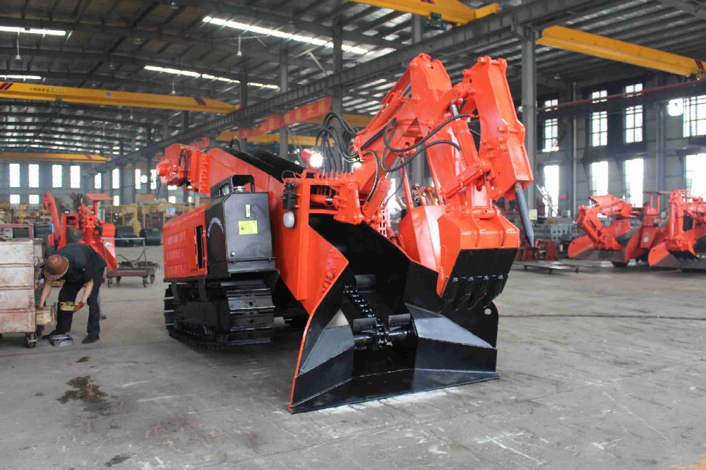 10吨矿车轮胎选择:实心胎vs充气胎优缺点