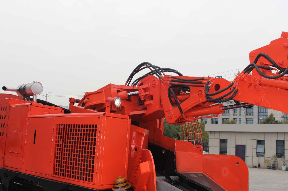 襄阳扒渣机价格差异大的原因是什么?如何避坑?