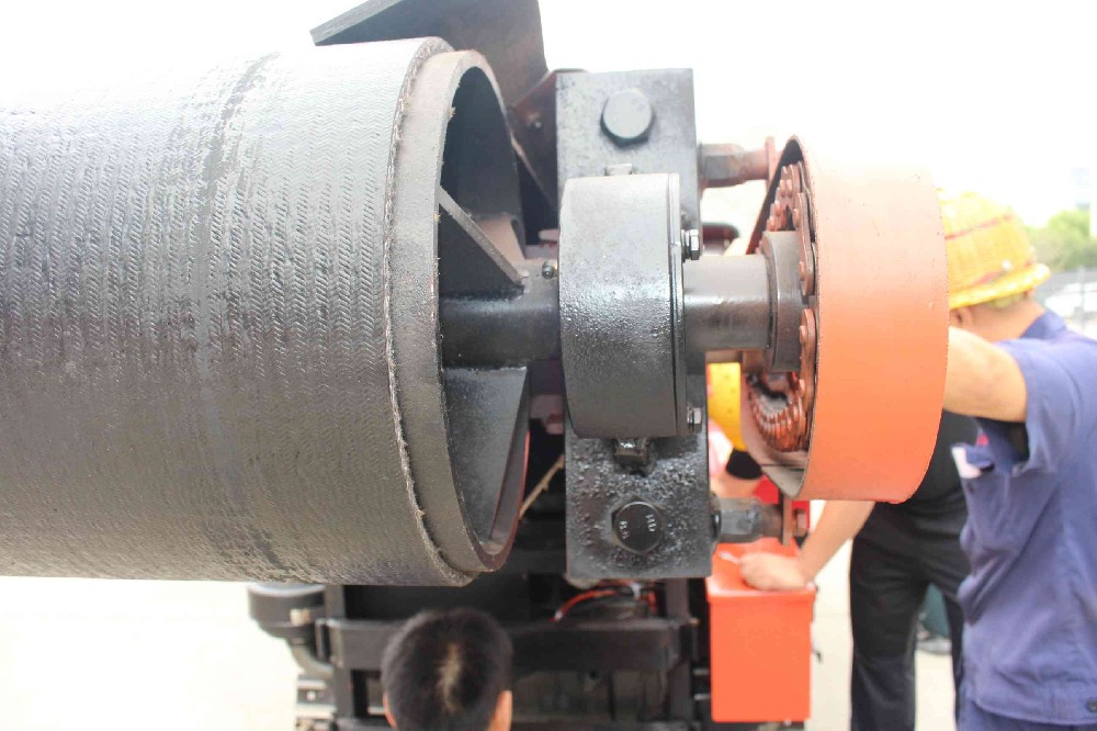 四不像车混合动力系统:柴油+电动双模切换