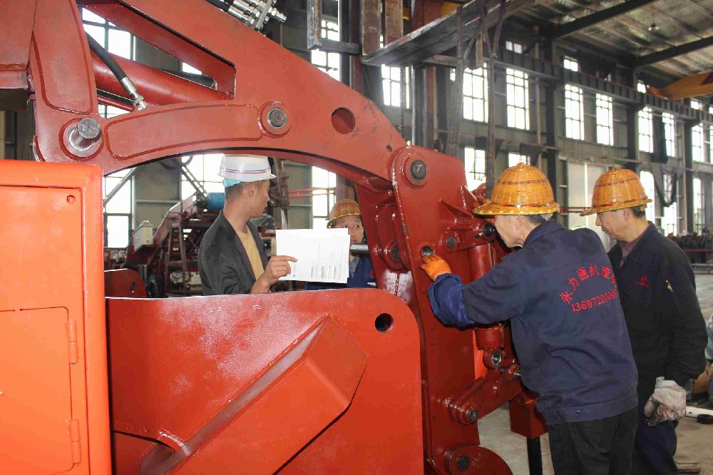 用户实测：广安2万元小扒渣机使用半年后怎么样？
