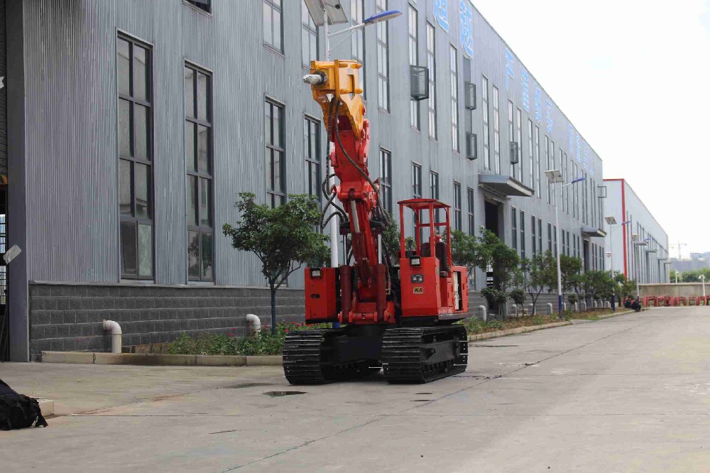 轮胎撬毛台车安全防护设计:防落石、防卡钎的5大关键点