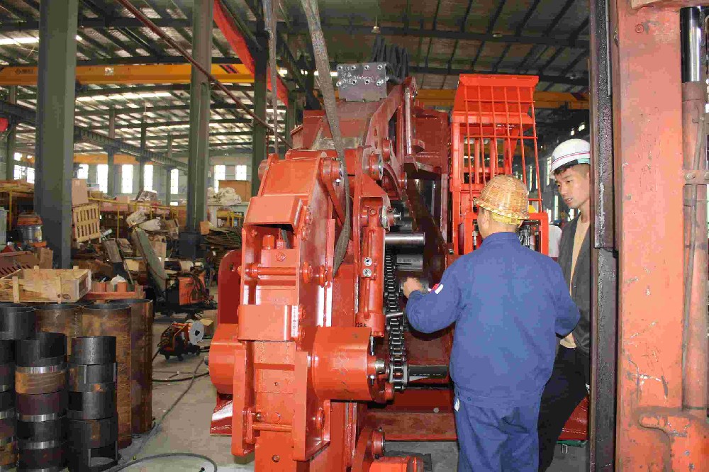 扒渣机的市场推广策略分析:如何提升产品市场占有率