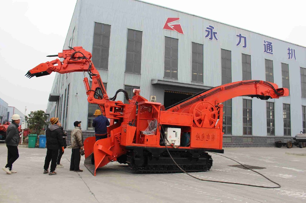 撬毛台车涂鸦文化:全球矿区的机械艺术