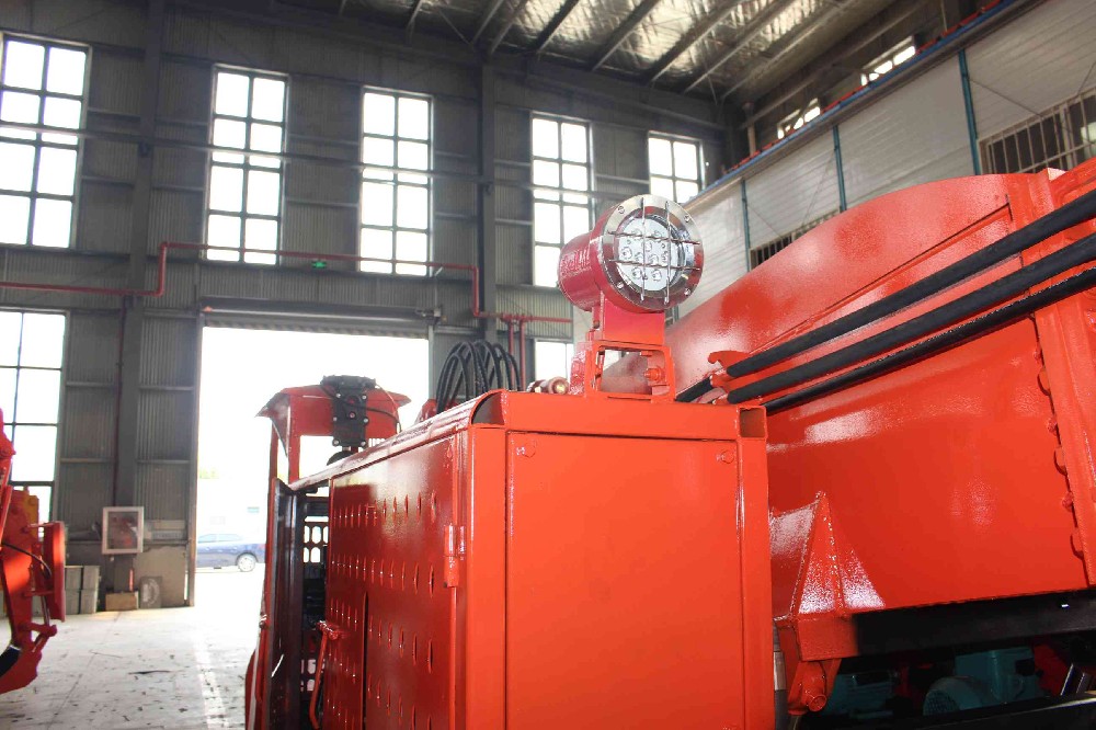 扒渣机行业标准解读：规范引领，推动产品质量稳步提升
