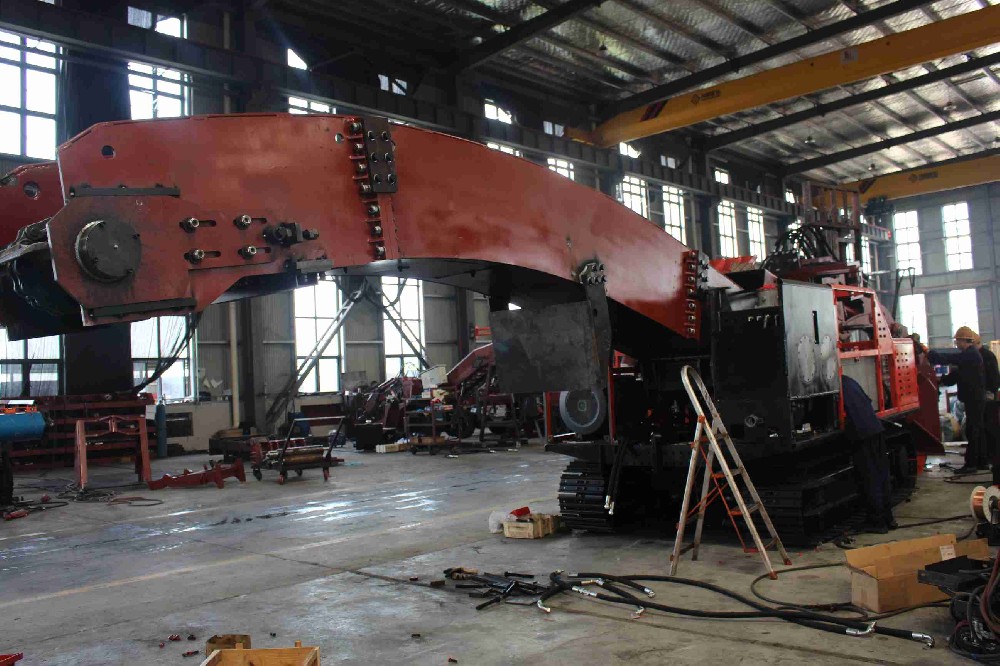 商洛电动扒渣机是如何兼顾环保与效率的