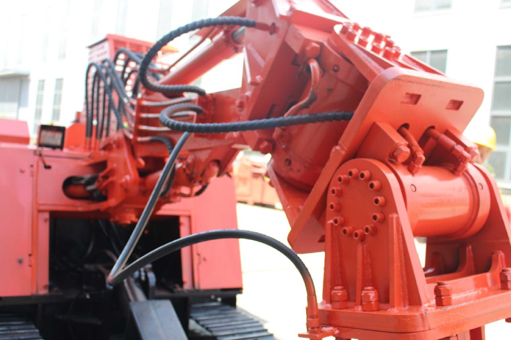 遵义扒渣机电机维修费用参考，省钱小妙招！
