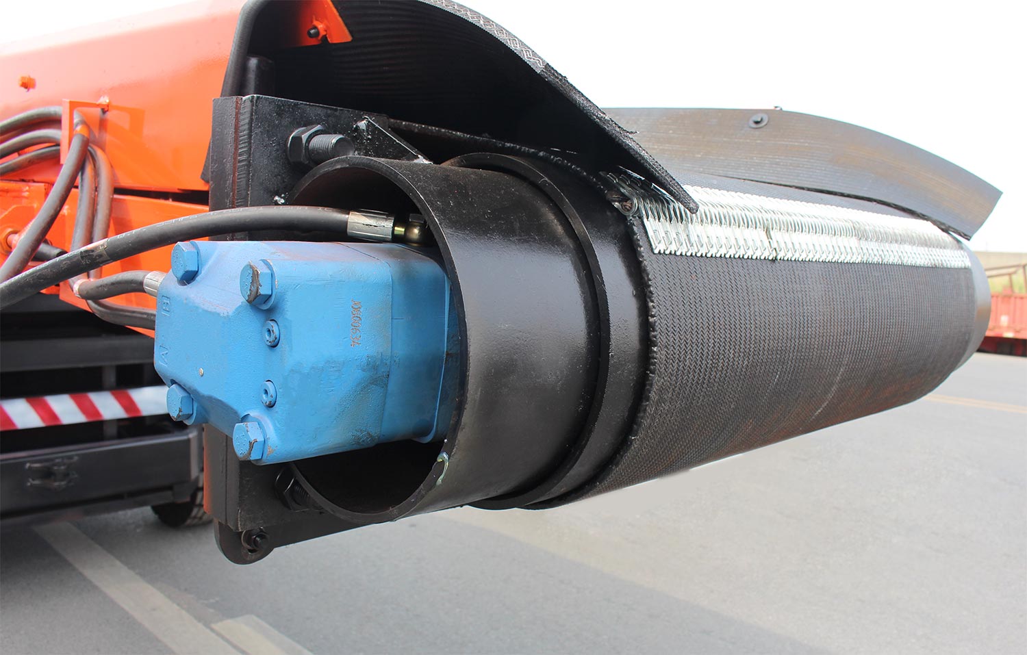 1650266768108433.jpg 液压滚筒.jpg